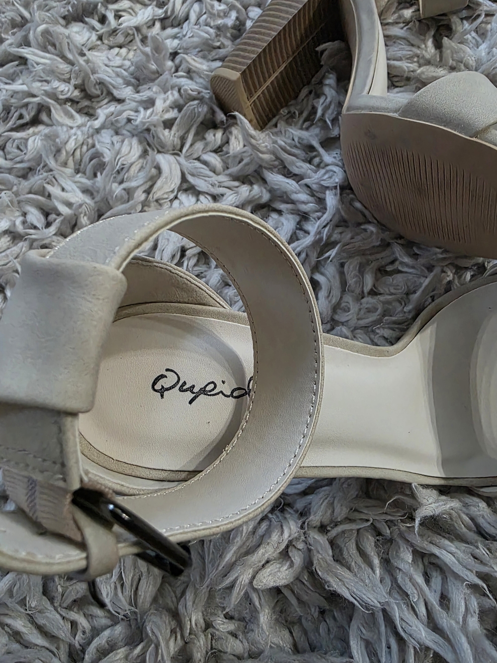 Qupid Ankle-Strap Block Heel Sandals Sz. 8.5 - Picture 3 of 7